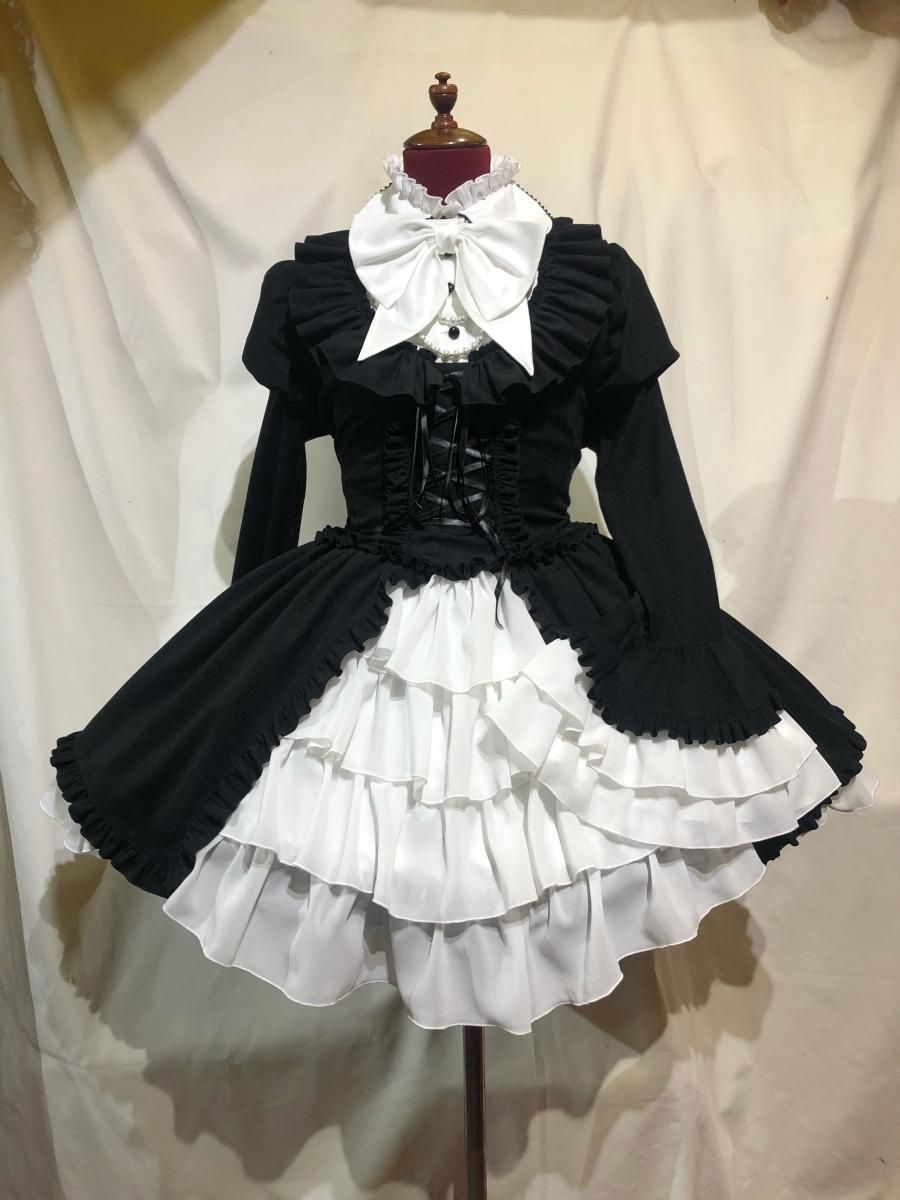 ◇受注商品◇アリス風編み上げドレスワンピース：黒×白フリル×白パール