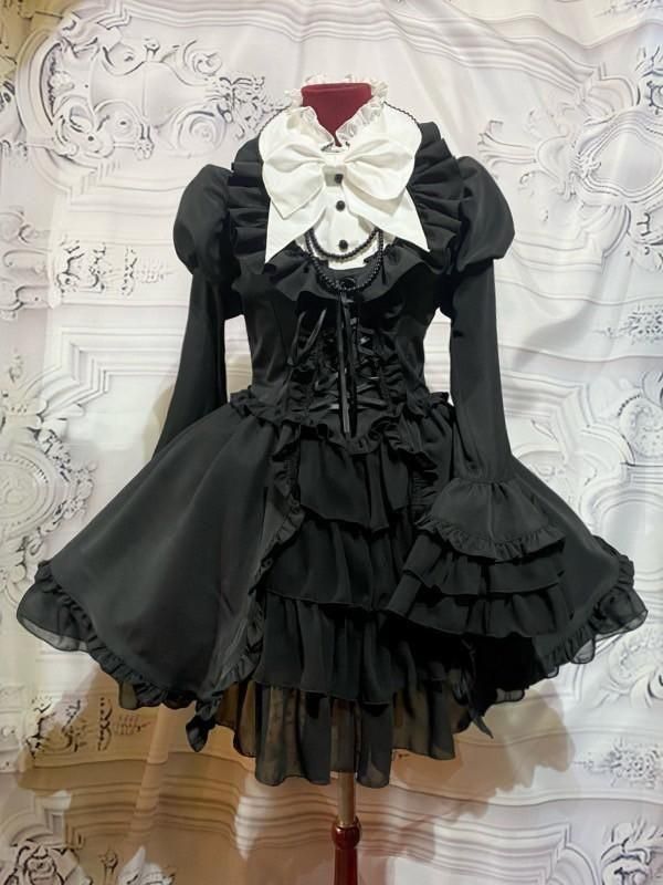 ◇受注商品◇コルセット風後ろ編み上げ姫袖ブラウス:黒×白×黒タイ×黒