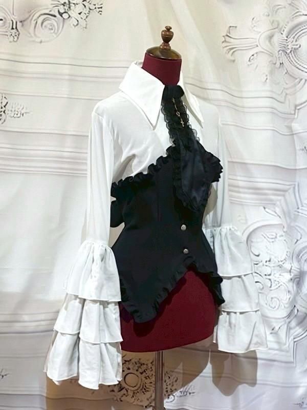 ◇受注商品◇レースネクタイ付コルセット風姫袖ブラウス：白×黒