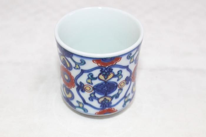 KS-701色鍋島焼錦桜絵ぐい呑み 人間国宝十三代今泉今右衛門造 - 石川県