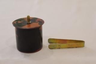 水野 正美 - queen and the chair