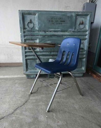 VIRCO 9700 アメリカ スクールデスク＆チェア USED - WOODLAND