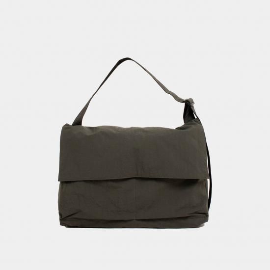 ERA. (イーラ) / 「SHRINK NO MESSENGER BAG」－ WEEKENDER SHOP