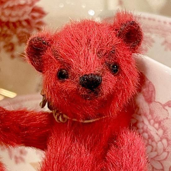 小町さえりさんのブランド ” Saeri Bear ” さんより ＊ 極小！！8cm