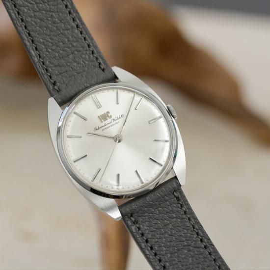 IWC[インターナショナルウォッチカンパニー] オールドインター｜アップ
