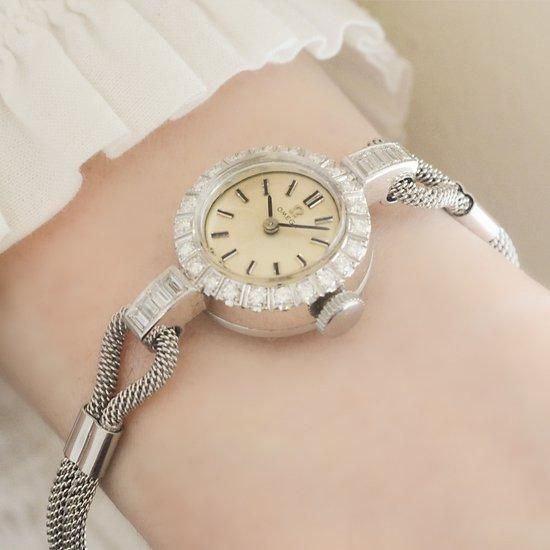 オメガ OMEGA ｜ラウンドケース｜手巻き式・1960年頃製｜アンティーク