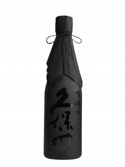 久保田 雪峰 純米大吟醸 / スノーピーク社とコラボした日本酒です。