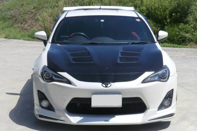 BRZ(ZC6)・86(ZN6)用トヨシマクラフト製クーリングカーボン