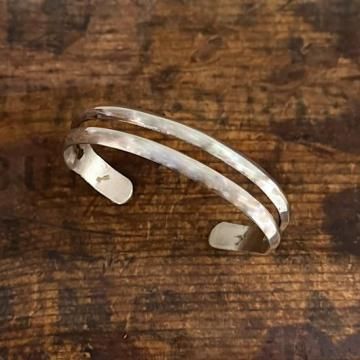 ▷ シッピークレイジーホース - インディアンジュエリー専門店 Sandia