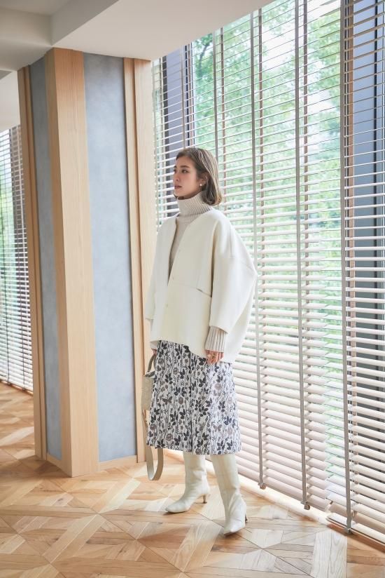 ミディアムコクーンコート(オフホワイト) - seventen