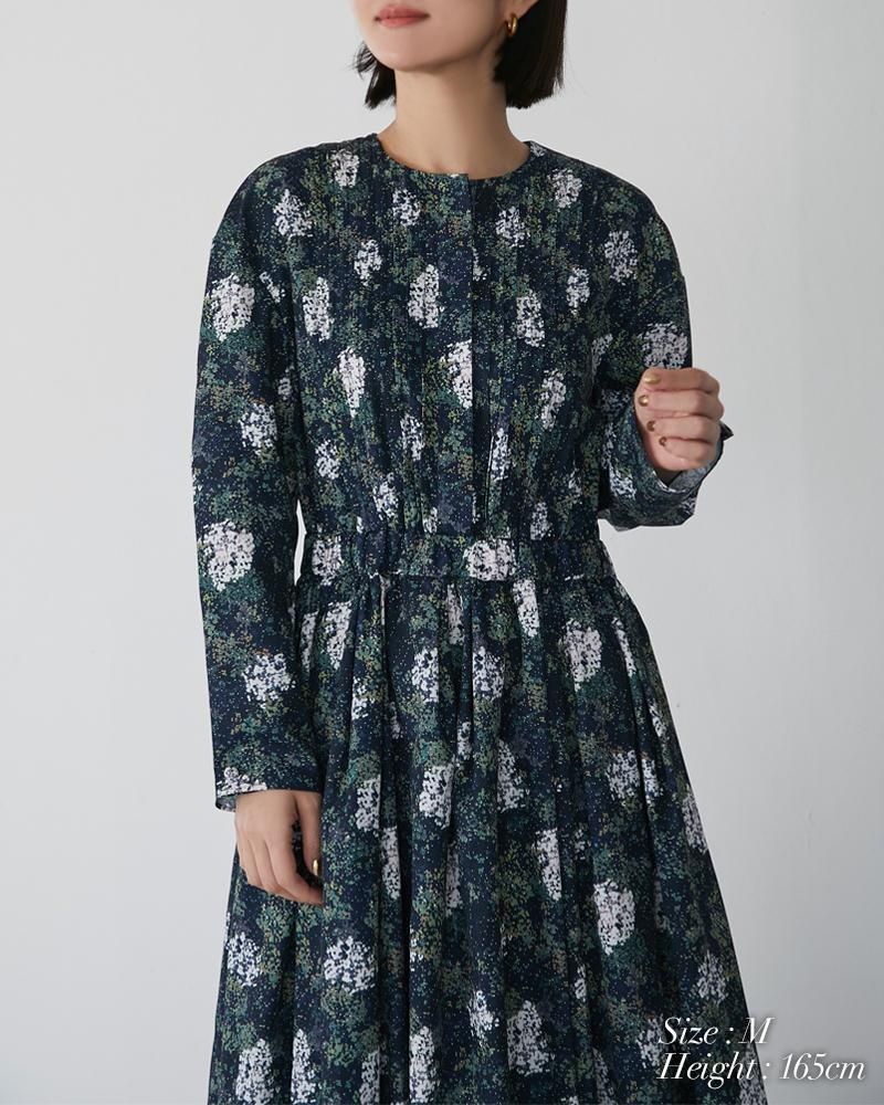 再入荷】ピンタックプリントワンピース(ベージュ) - seventen