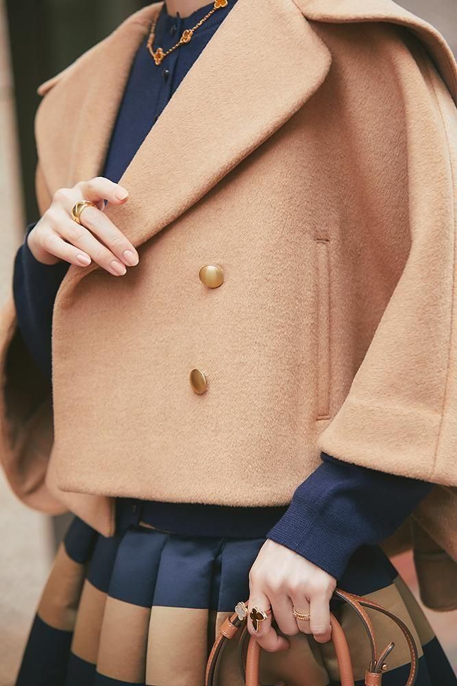 ダブルブレストショートコート(キャメル) - seventen