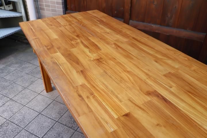 unico(ウニコ)の人気シリーズBREATH(ブレス) チーク無垢材 ダイニング