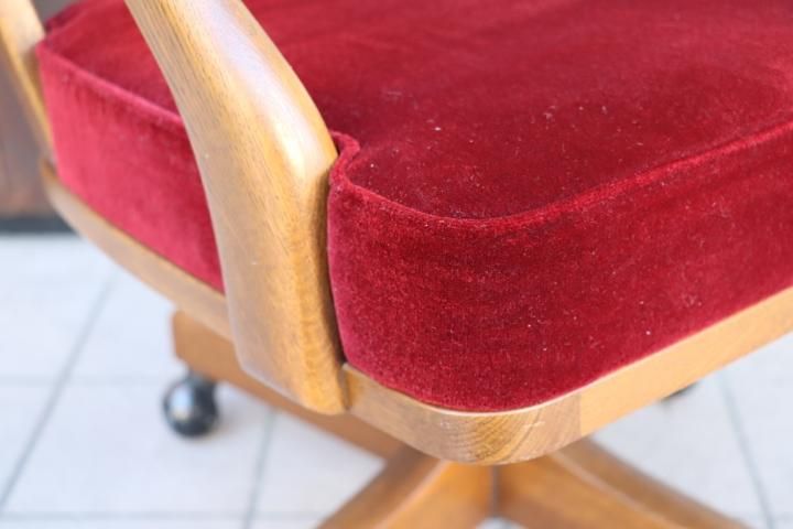 Karimoku(カリモク家具)のCOLONIAL(コロニアル)シリーズ デスク