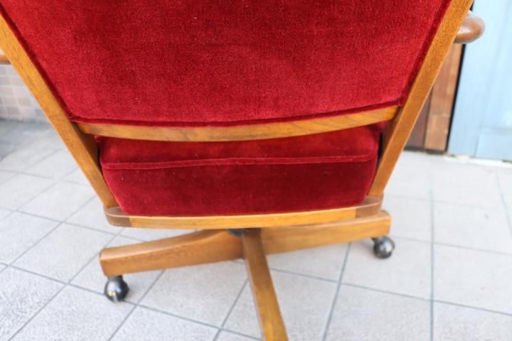 Karimoku(カリモク家具)のCOLONIAL(コロニアル)シリーズ デスク