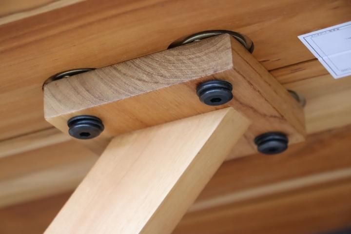 unico(ウニコ)のSOTO(ソト) チーク無垢材 ローテーブルテーブルです