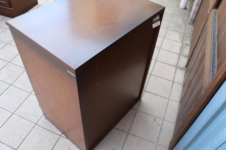 Karimoku(カリモク家具)の人気シリーズCOLONIAL(コロニアル)のQC1904 4