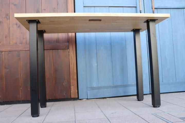 Kanademono(かなでもの)の人気シリーズTHE TABLE ラバーウッドN