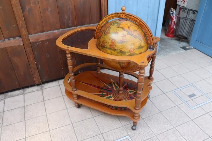 アンティーク調◇地球儀型◇ワインラック◇キッチンワゴン◇クラシック