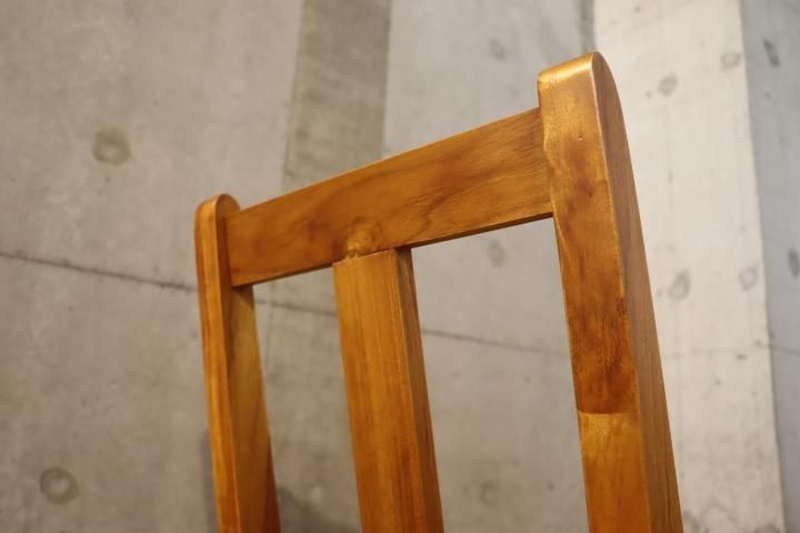 unico(ウニコ)のBREATH(ブレス)シリーズのダイニングチェア(ライン