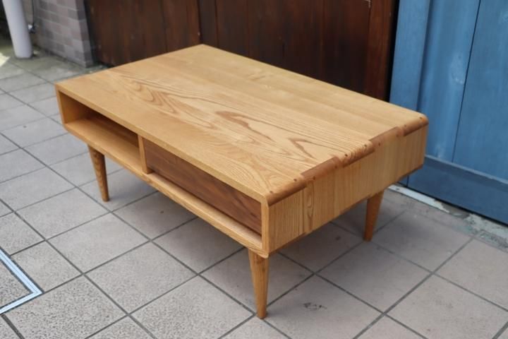 ACTUS(アクタス)で取り扱われていたSTMPHONY(シンフォニー)リビング