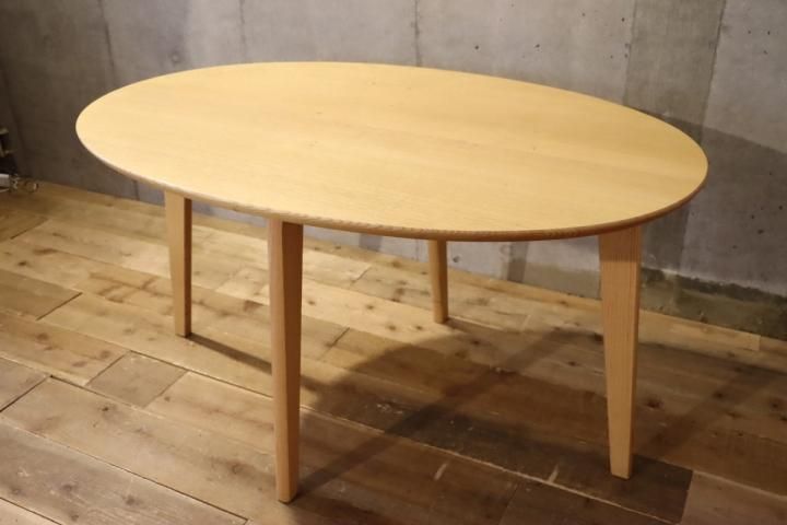 飛騨の家具メーカーKASHIWA(柏木工)よりIDC OTSUKA(大塚家具)受注生産