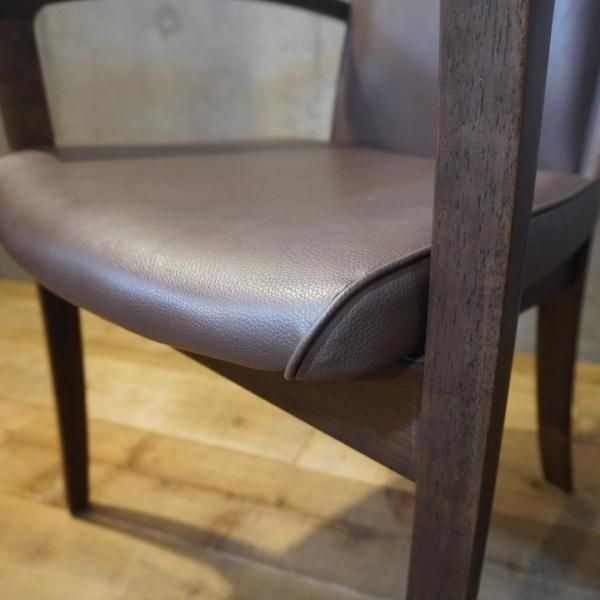 karimoku(カリモク家具)のオリジナルブランドDirettore(ディレトーレ