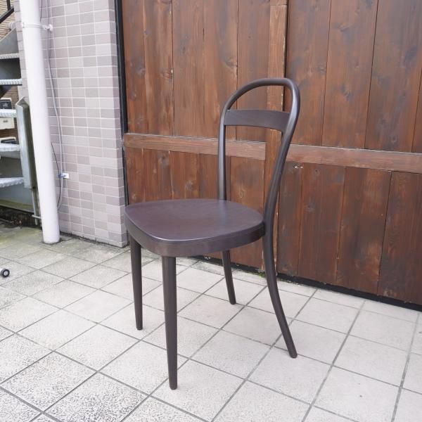 無印良品(MUJI)×ドイツTHONET(ト―ネット)のNo.14ブナ材曲げ木チェア