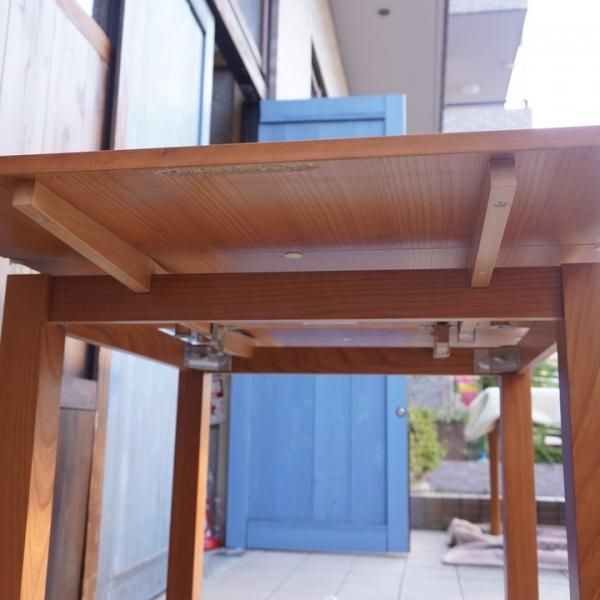 unico(ウニコ)のVIVO:Extension table！チェリー材のナチュラル感と