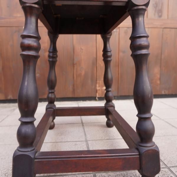 松本民芸家具の#25型 スツール・テーブルです。ミズメザクラ無垢材を