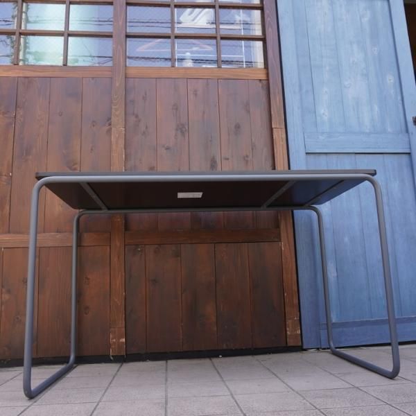 MUJI(無印良品)で取り扱われているドイツTHONET(トーネット)社の