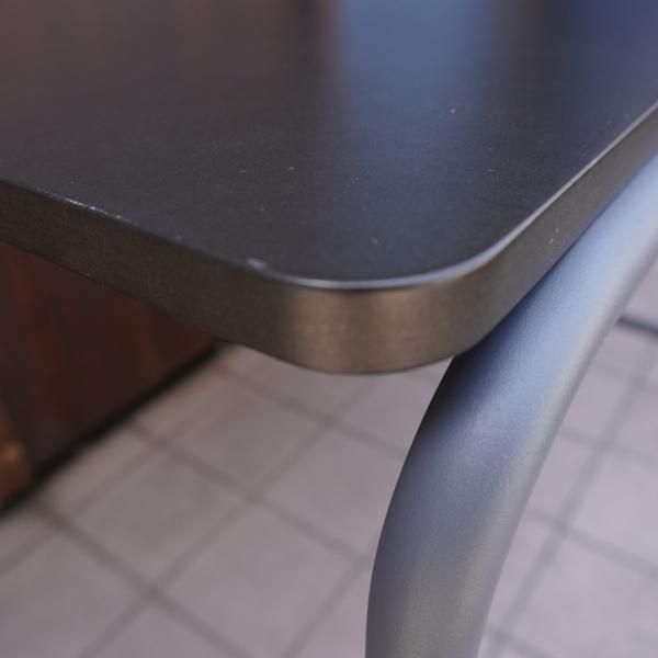 MUJI(無印良品)で取り扱われているドイツTHONET(トーネット)社の