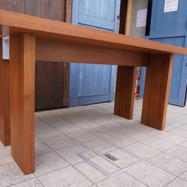 IDC OTSUKA(大塚家具)取り扱いのメーカーBross (ブロス)社のリッツ