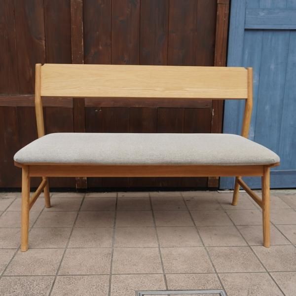 unico(ウニコ)のSIGNE(シグネ)シリーズのダイニングベンチです