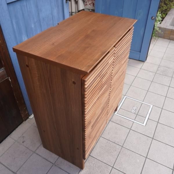 karimoku(カリモク家具) ソリッドボード ウォールナット材