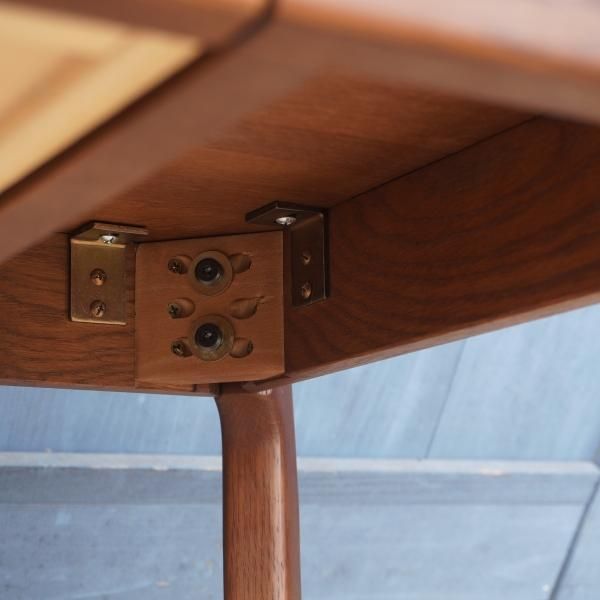 KEYUCA(ケユカ)で取り扱われていた、カレント ローテーブルです