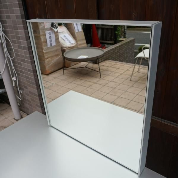 値下げ/Cassina ixc.(カッシーナ イクスシー)より人気のMAKE UP