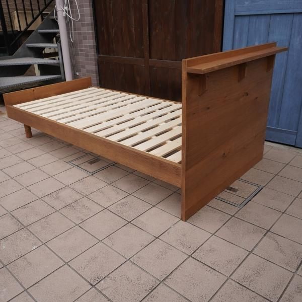 値下げ/unico(ウニコ)より木の表情を生かしたカジュアルな印象のADDAY