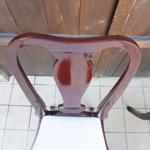 IDC OTSUKA(大塚家具)取扱いのクイーンアン マホガニー材 ダイニング