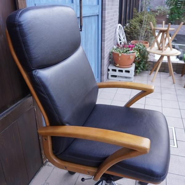 老舗家具メーカーHAMAMOTO(浜本工芸)のナラ無垢材を使用したDSA-5800