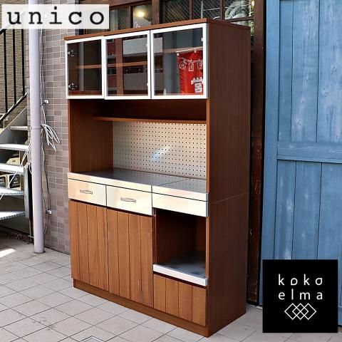 人気のunico(ウニコ)のSTRADA(ストラーダ)シリーズより3面キッチン