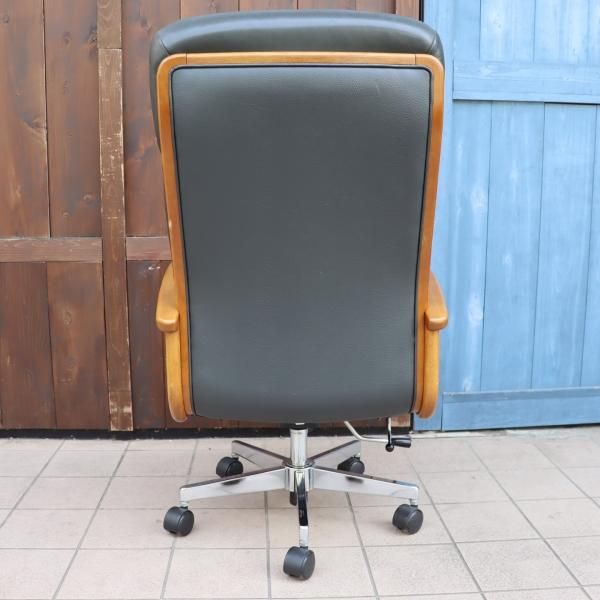 老舗家具メーカーHAMAMOTO(浜本工芸)のナラ無垢材を使用したDSA-5800