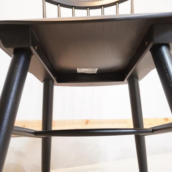 TON(トン)のIronica ウィンザーチェア2脚セットです。レストランや