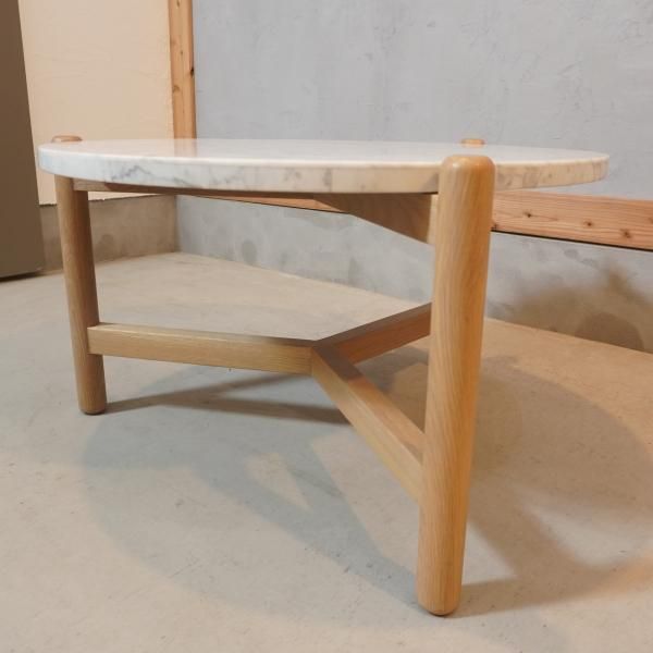 Francfranc(フランフラン)のシフラ コーヒーテーブルです。大理石天板