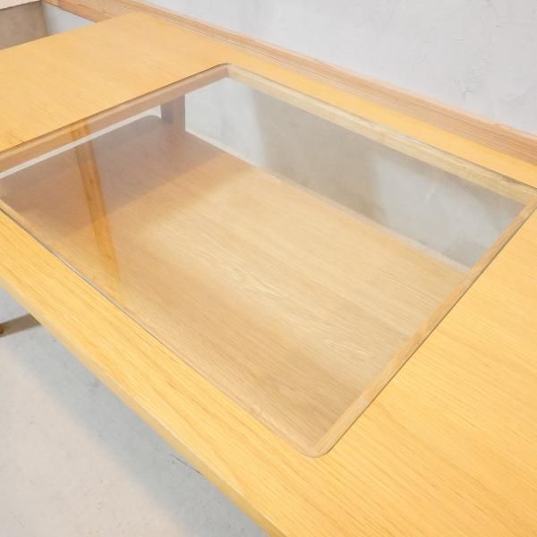 unico(ウニコ)のSIGNE(シグネ)シリーズのローテーブルです。オーク材の