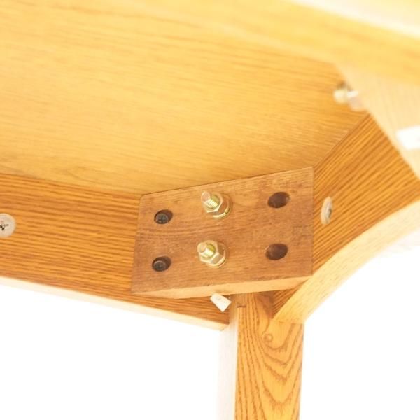 人気のunicoウニコのKURT(クルト)シリーズのカフェテーブルです