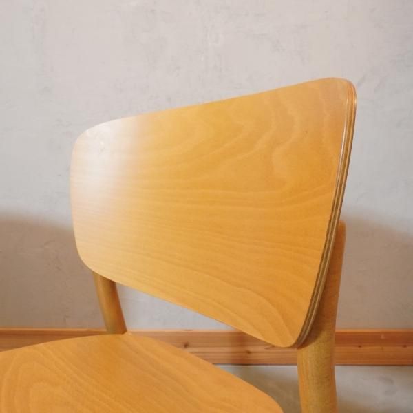 TON(トン)のValencia(バレンシア)ダイニングチェアー2脚セットです