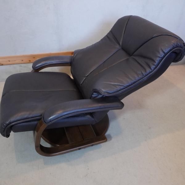FUJI FURNITURE(冨士ファニチア) の回転式 本革リクライニングソファ