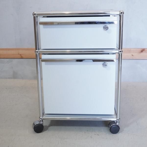 UMS Haller(ハラー)のロールボーイです♪モダンクラシックなデザインは