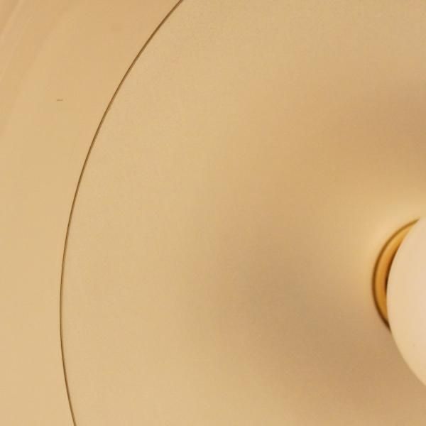 yamagiwa(ヤマギワ)より深澤直人氏デザインによるWAN(ワン)テーブル